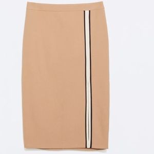 Zara Tube Skirt with Slit and Piping