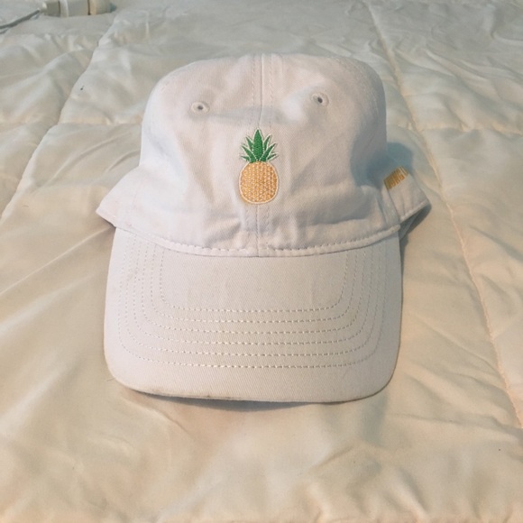Brandy Melville Accessories - Pineapple baseball cap