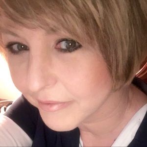 Meet your Posher, Karla