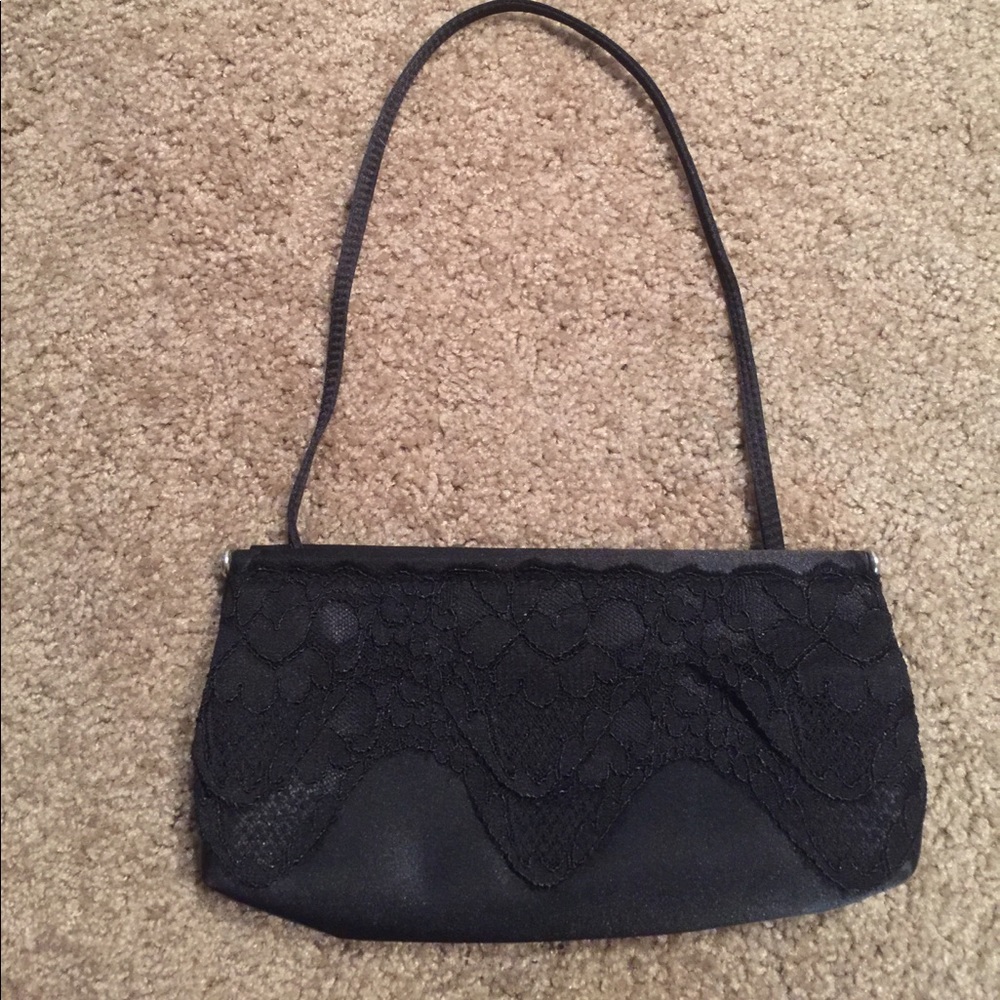 FINAL PRICE!!  Beautiful Victor Costa purse.