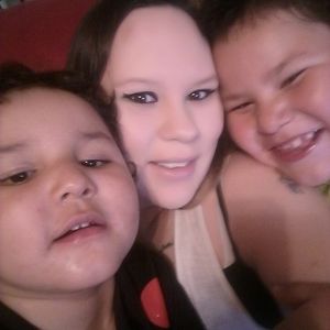 Meet your Posher, Chalise