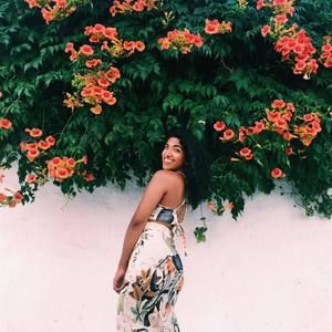 Meet your Posher, Esther