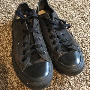 Black Converse