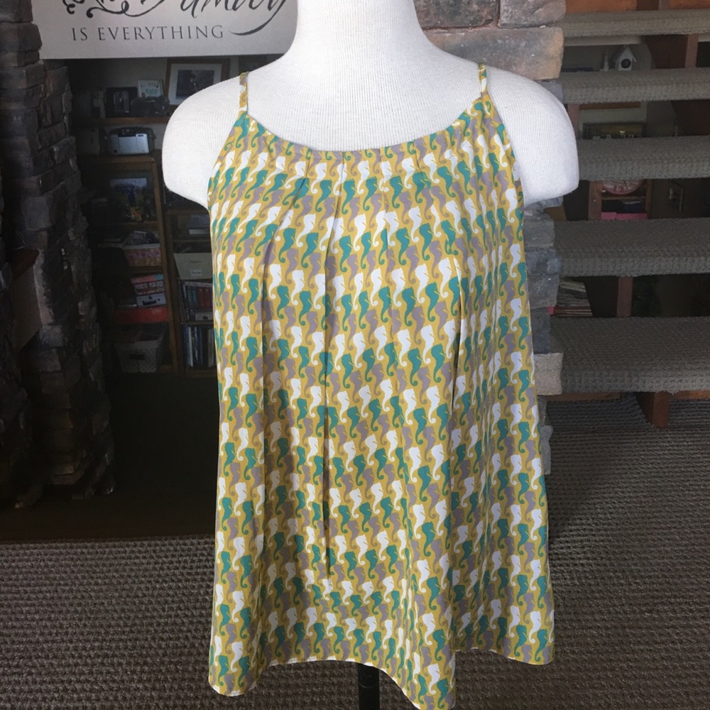 CAbi seahorse top size small