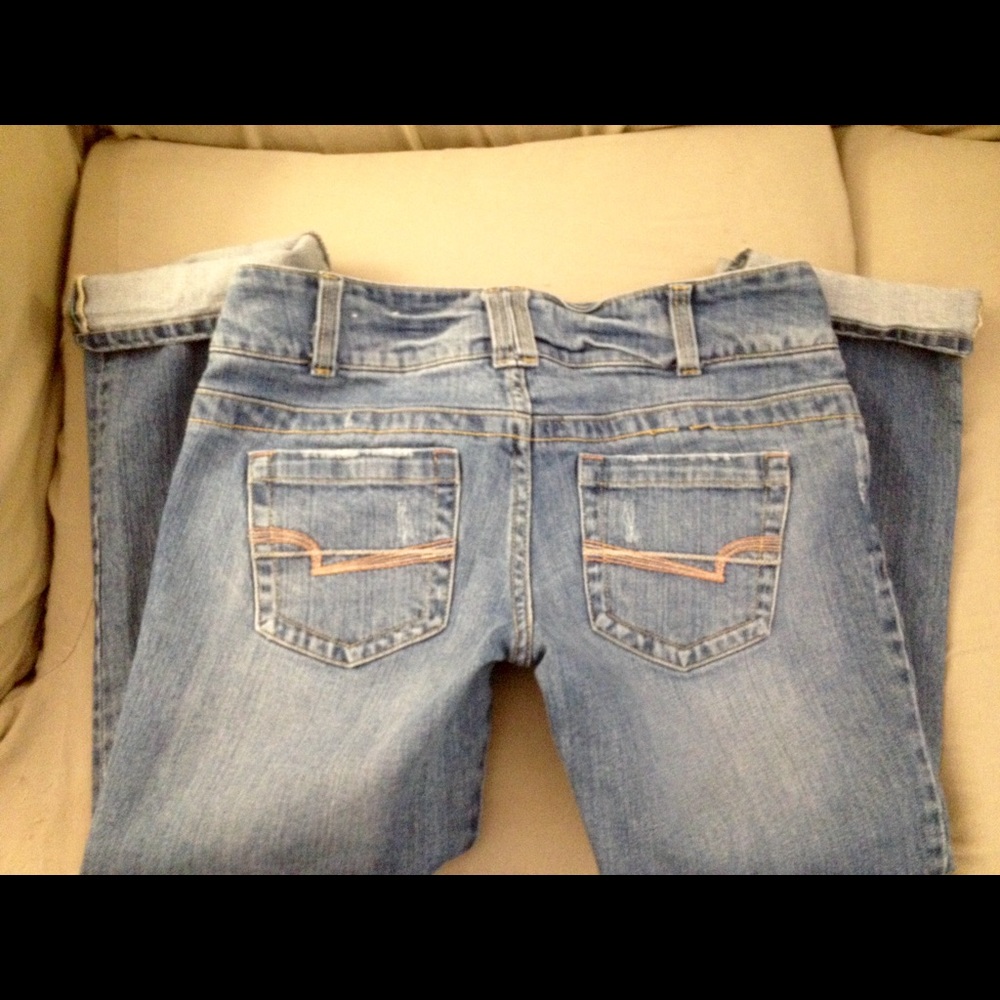 AE Capris