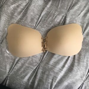 Strapless Sticky Push Up Bra- D Cup Size