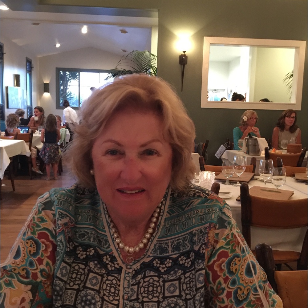Meet your Posher, Ellen