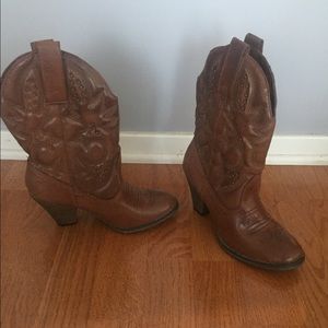 Mia Cowboy Boots