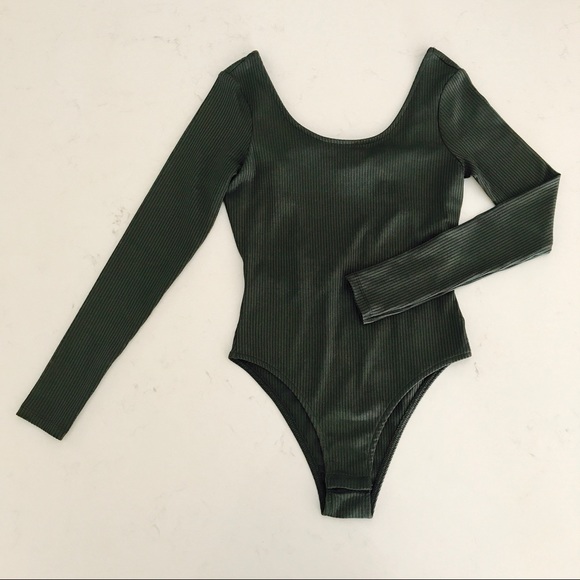 **CLOSET CLOSING 8/28**NWOT Green Topshop Bodysuit - Picture 3 of 6