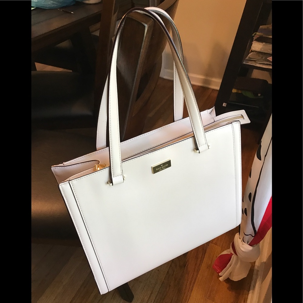 ***SOLD***KATE SPADE HANDBAG REGATTA COURT Tote - Picture 3 of 6