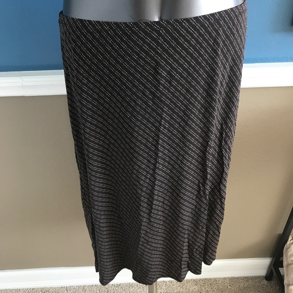 Brown Skirt - Picture 2 of 2