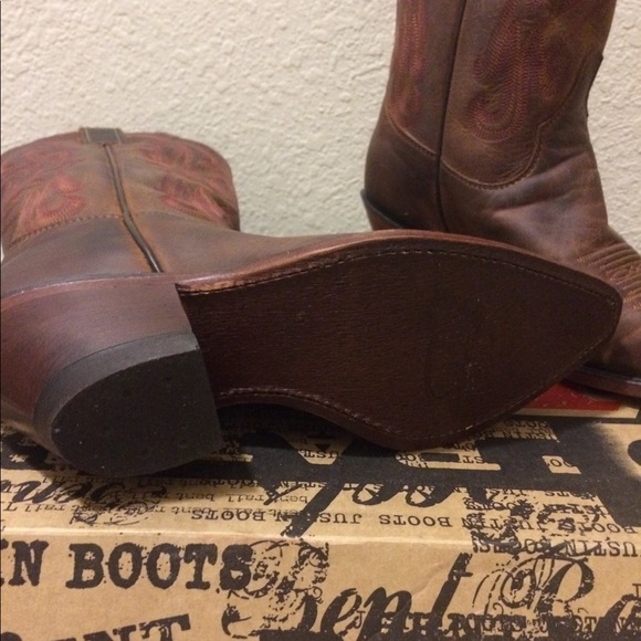 New. Justin Women's BRL124 Cognac Ponteggio Boot - Picture 4 of 8