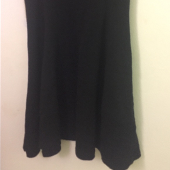 Black dress - Picture 2 of 3