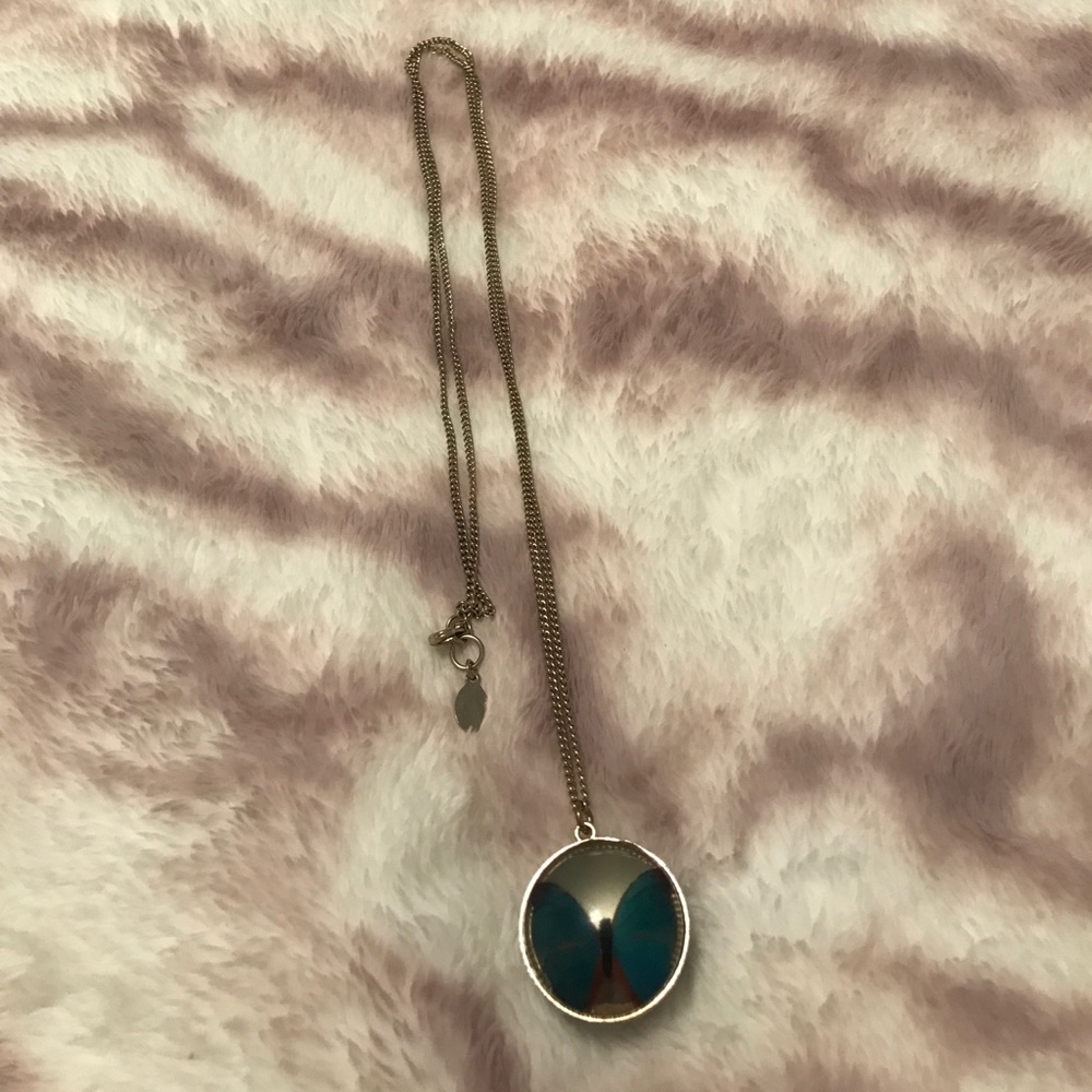 Long butterfly necklace - Picture 2 of 2
