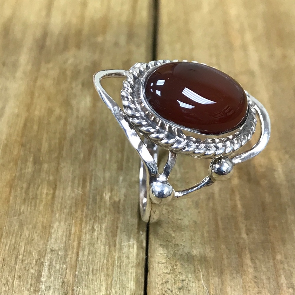 Ring - Picture 2 of 8