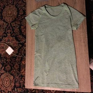 Swiftly Tech Short Sleeve Crew