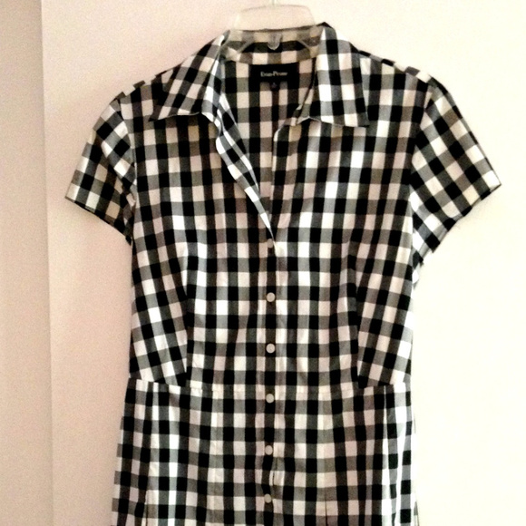 Evan Picone Dresses & Skirts - Evan Picone B&W gingham midi dress