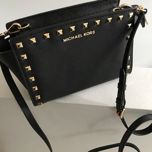 Michael Kors Selma Stud Medium Messenger Bag