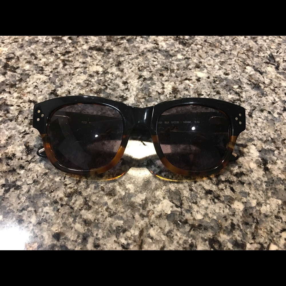 Ted Baker tortoise/black sunglasses