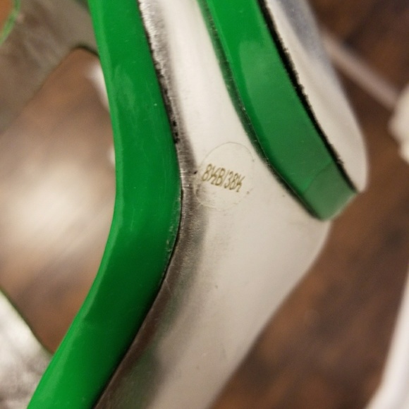 Jessica Simpson Sandals - Picture 4 of 4