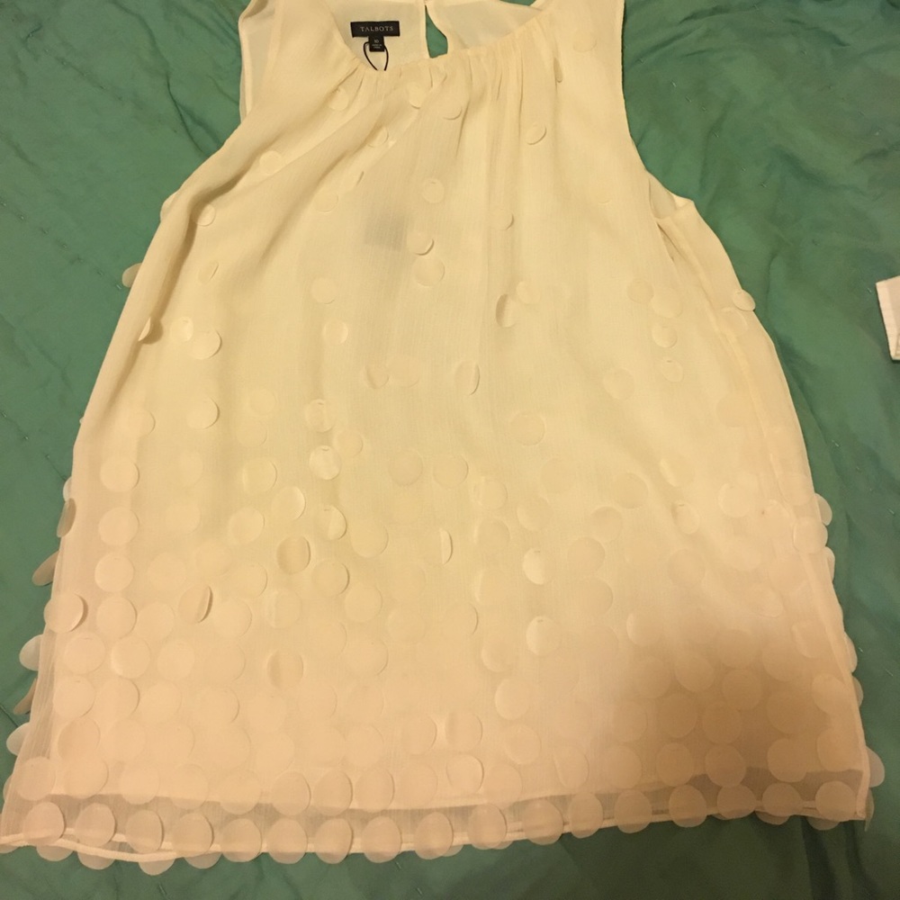 Gorgeous Talbots Cream Sleveless Blouse