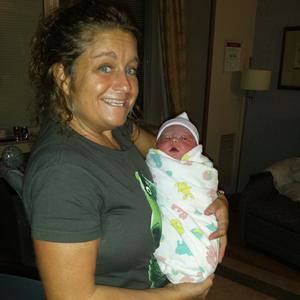 Meet your Posher, Elizabeth