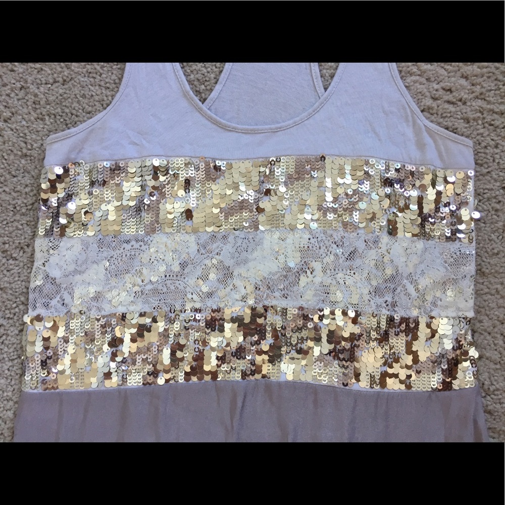 Express Embellished Tank - Picture 3 of 6