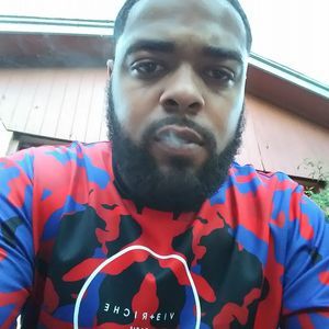 Meet your Posher, Jay