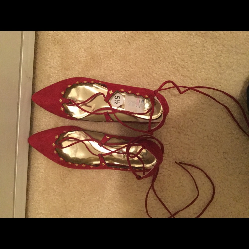 Carlos Santana red lace flats
