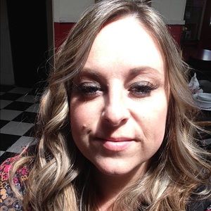 Meet your Posher, Mandi