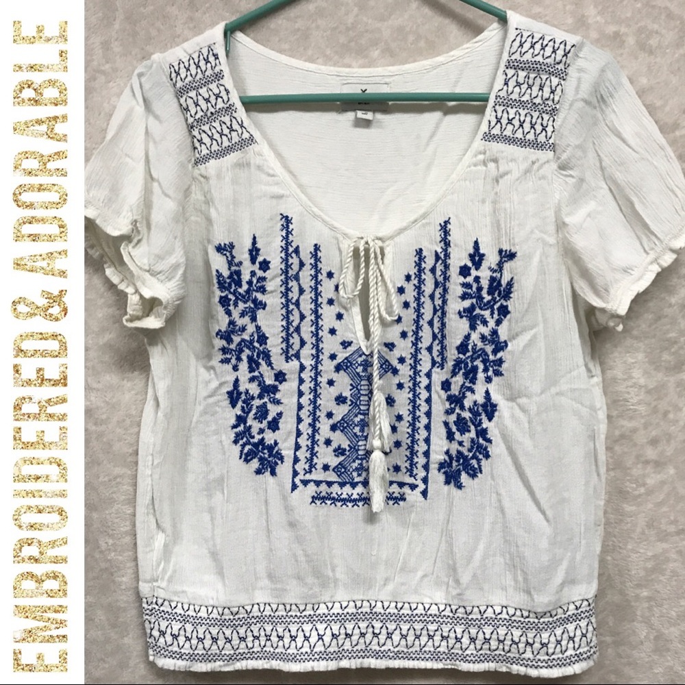 American Eagle Embroidered Cotton with Keyhole
