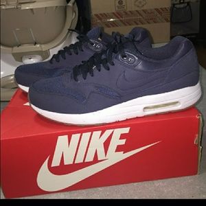 Air max size 11.5