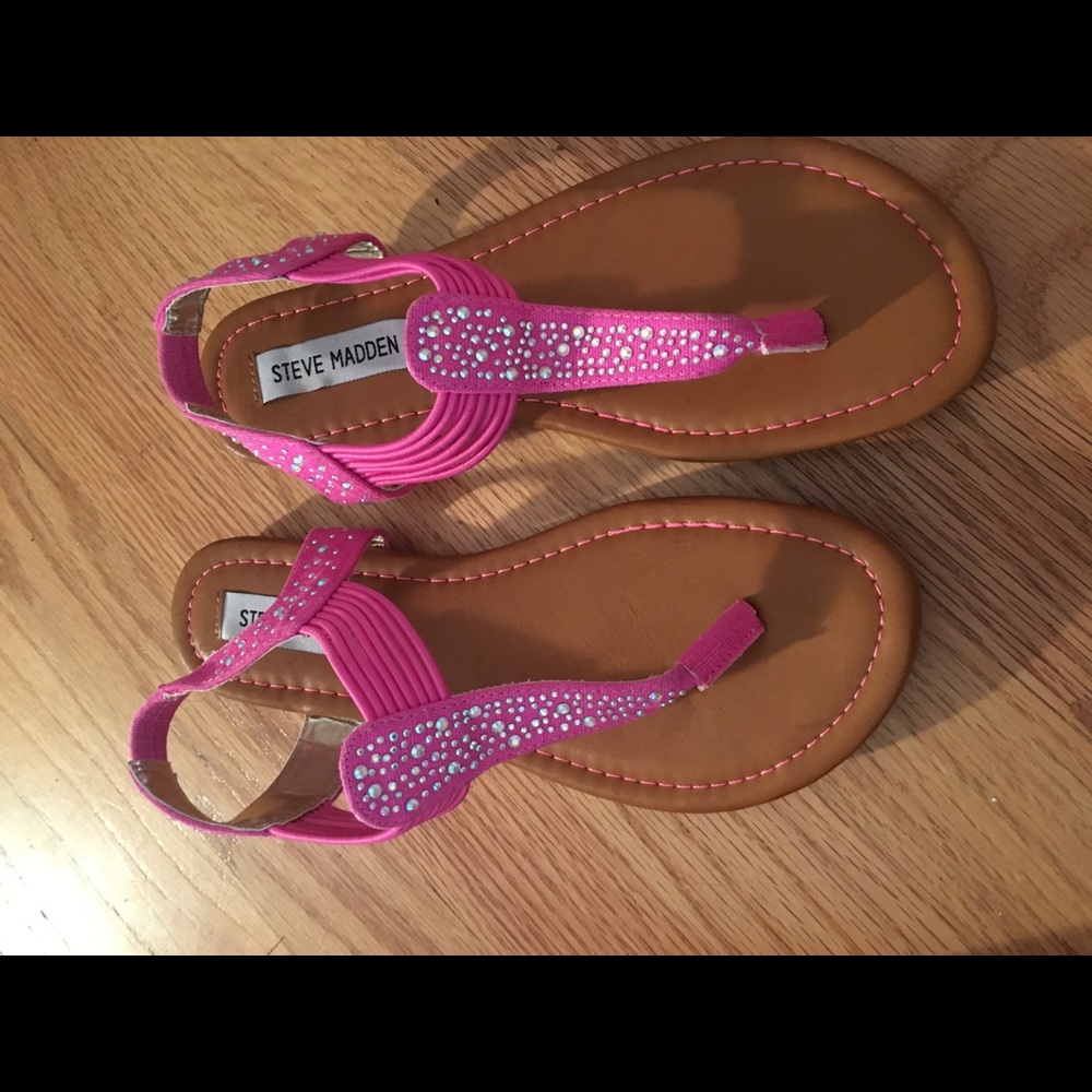 Girls Steve Madden sandals