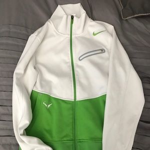 Nike Sweater