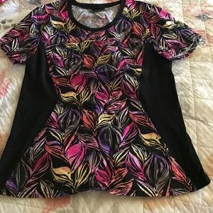Cherokee flexibles top sz medium