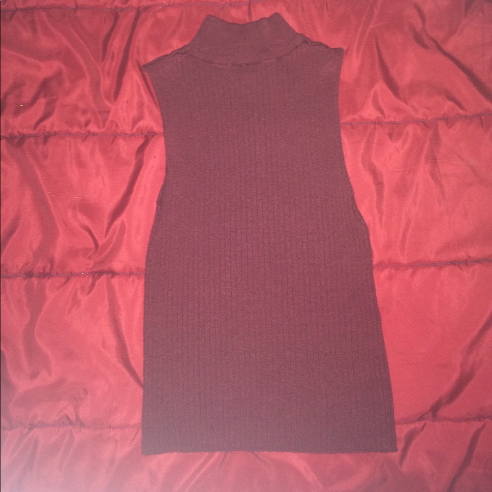 Turtle neck tank