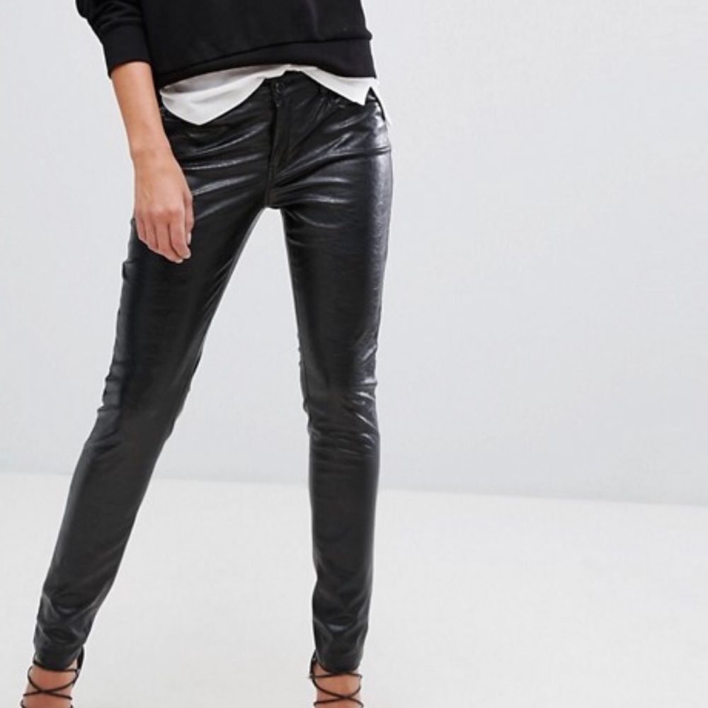 Blank NYC Faux Leather Skinny