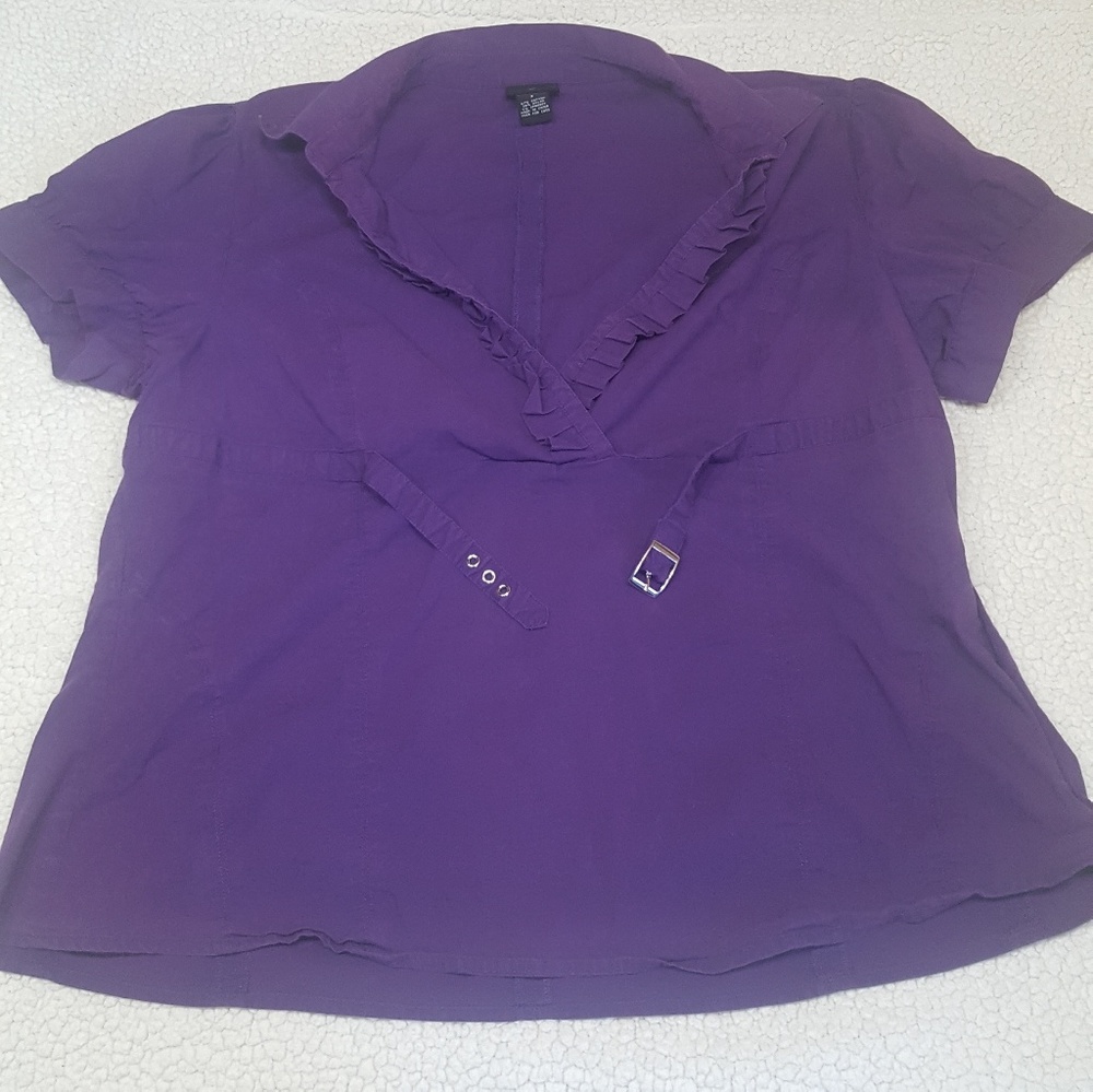 TORRID purple short sleeve blouse size 3