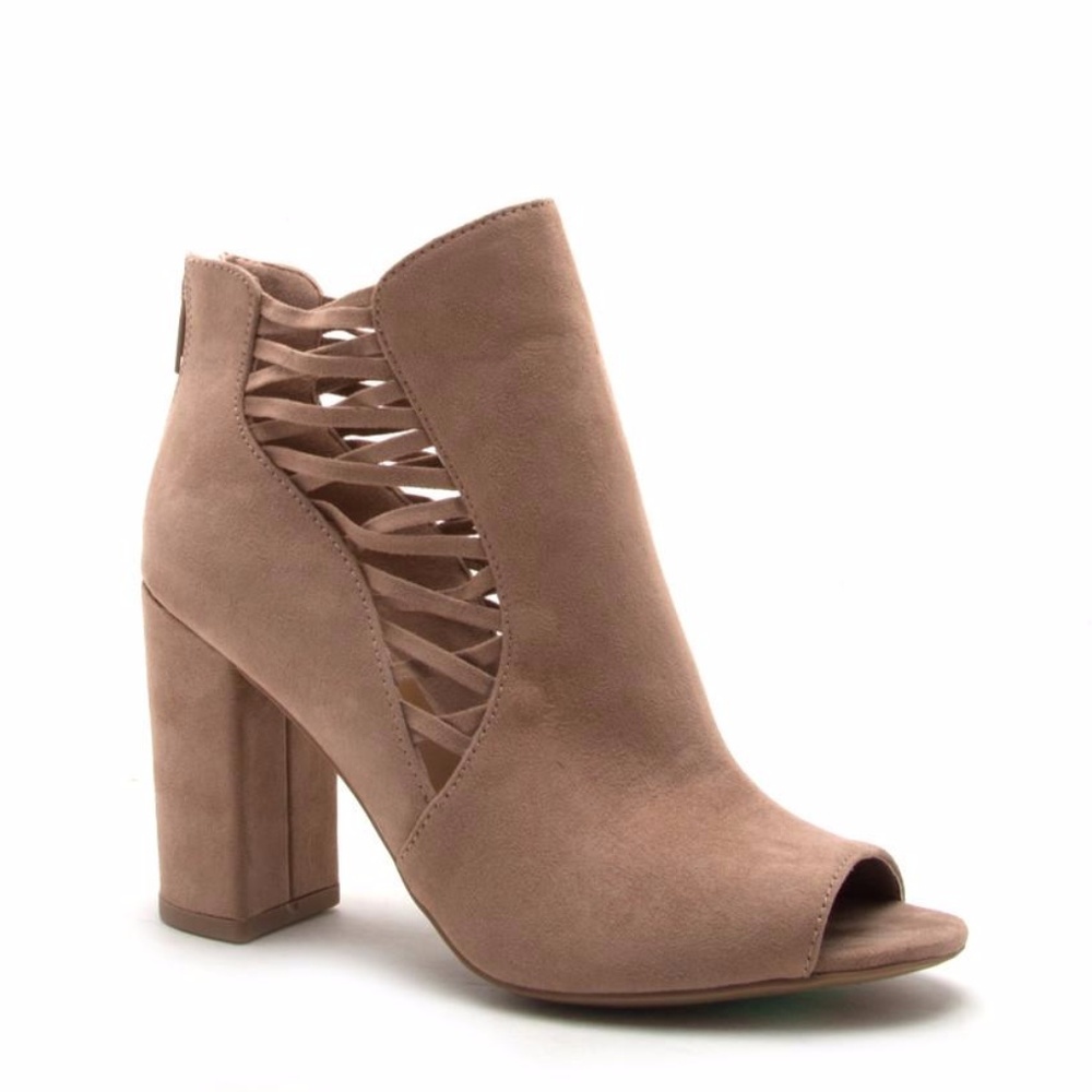 1 LEFT! Hartley Block Heel Peep Toe Bootie - Picture 4 of 7