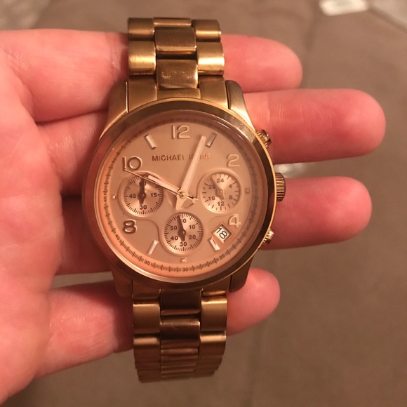 MK Michael Kors Rose Gold Watch main image 4