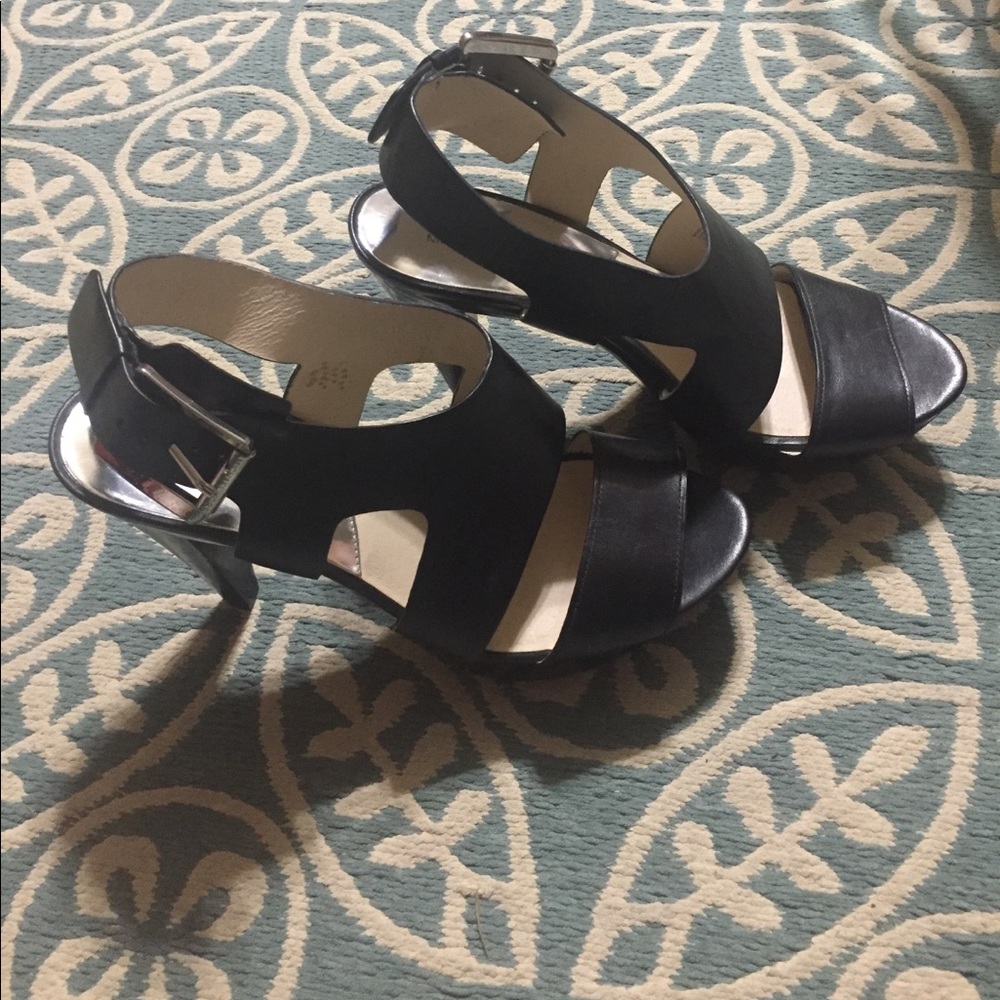 Michael Kors Carla Heel