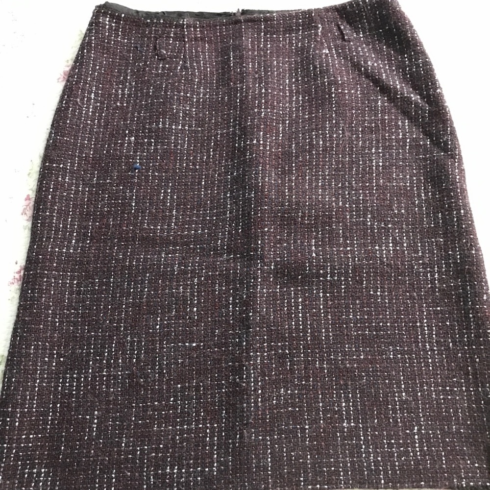 Lined skirt