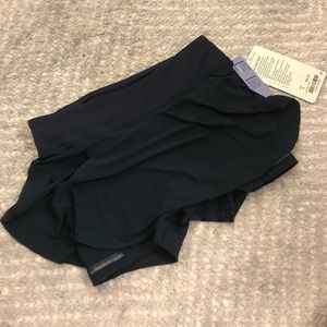 Lululemon navy running skirt size 4