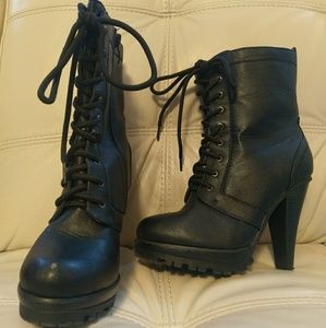 Combat bootie heels NWOT