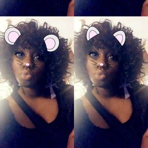 Meet your Posher, Larecka