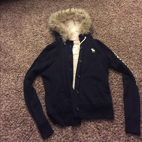 Abercrombie & Fitch Sweaters - Abercrombie Lined Hoodie