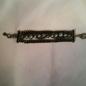 Metal pewter chain with gray pearls