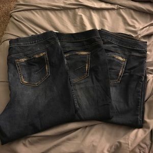 Maurices Capris with Elastic Waist Band Size 20