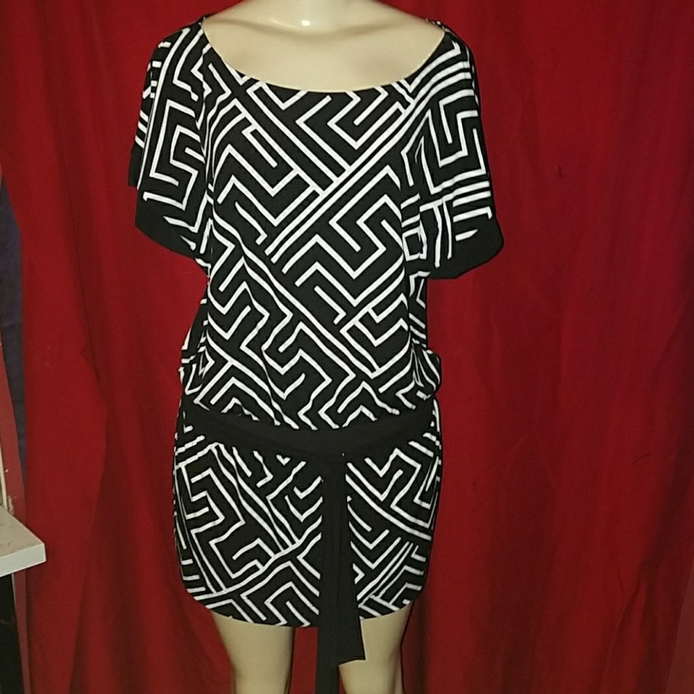 White House Black Market Tunic Dress Size Med