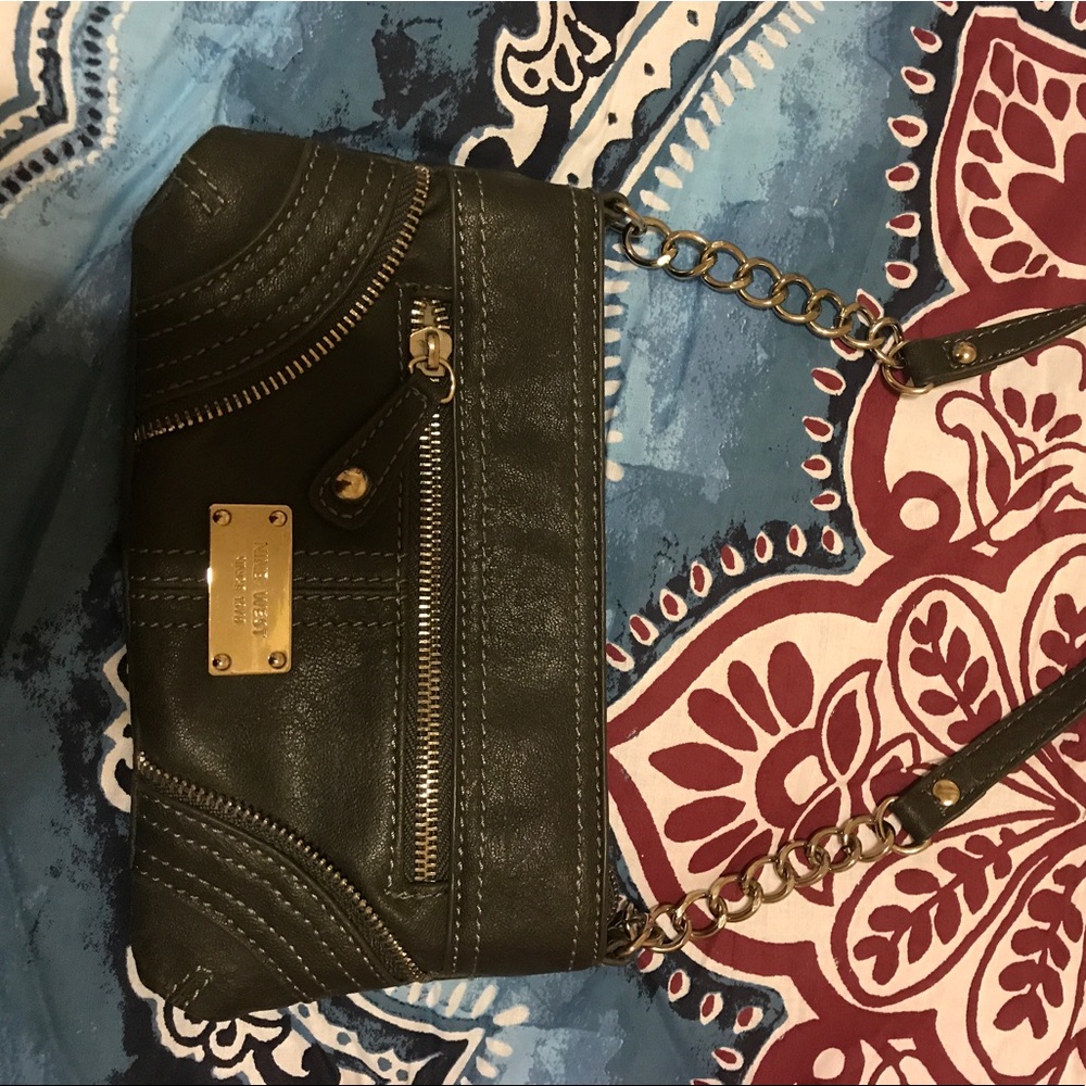 Black Nine West wristlets